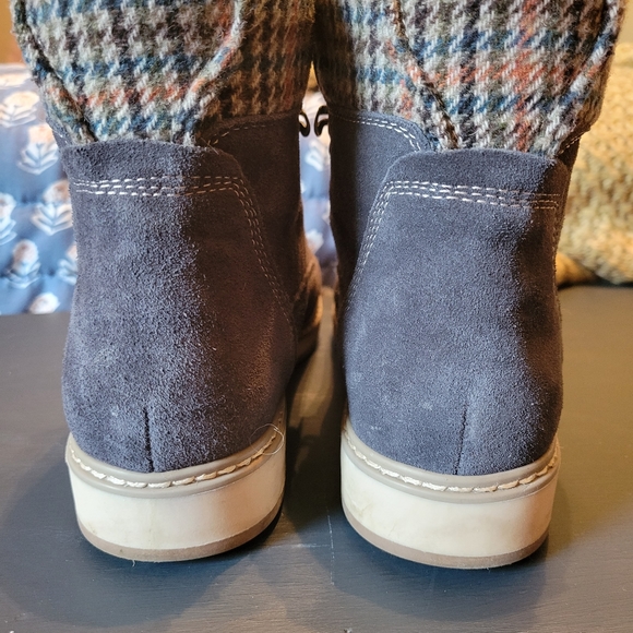 White Mountain Blue suede boots with plaid ankle cuff. - Picture 4 of 8